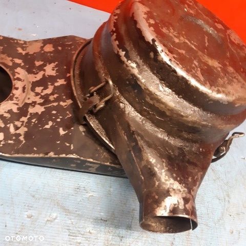 UAZ Obudowa filtra powietrza - 5