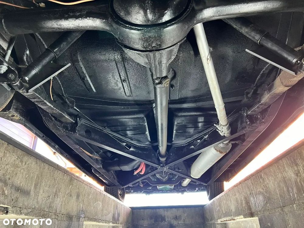 Pontiac Chieftain - 39