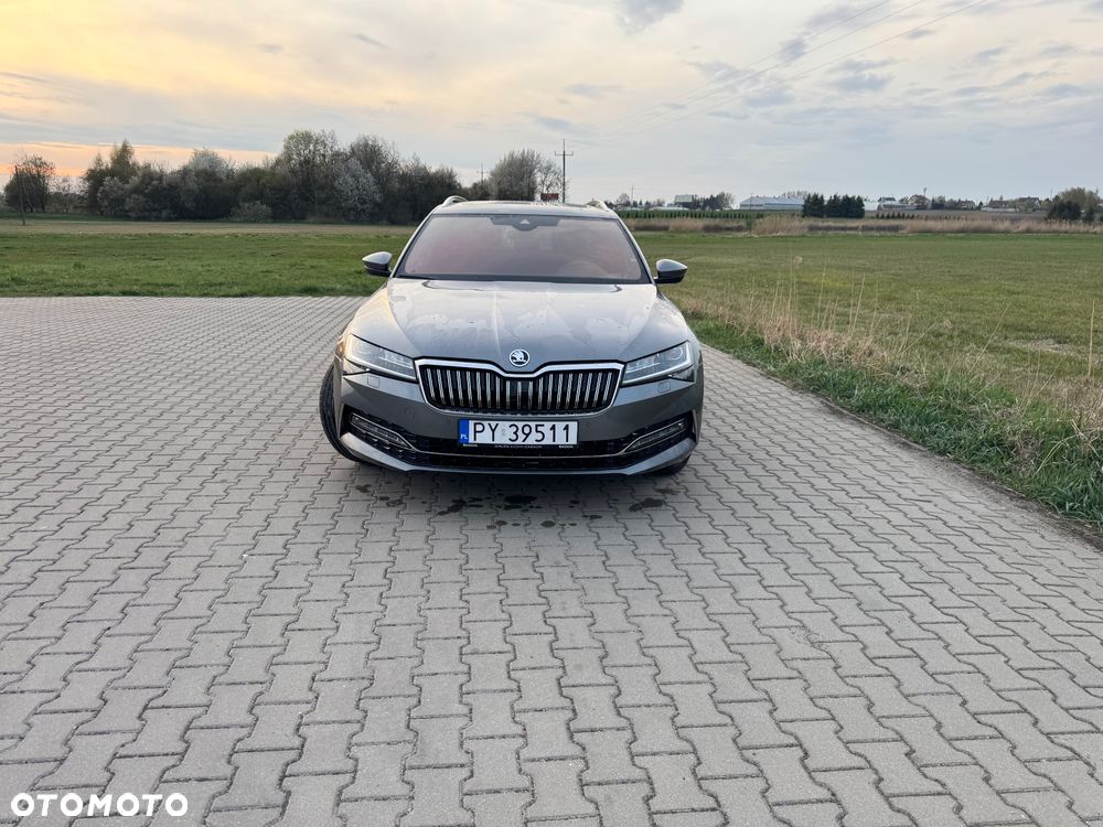 Skoda Superb 2.0 TSI 4x4 L&K DSG - 3