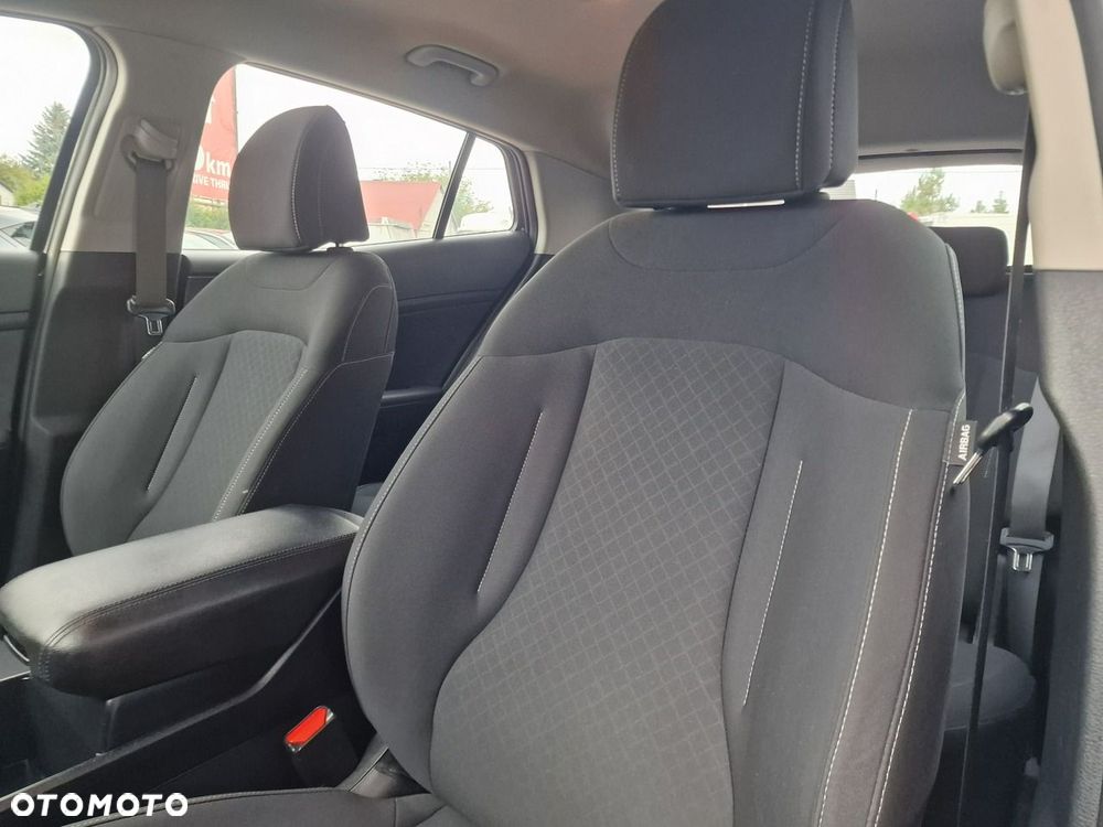 Kia Sportage 1.6 CRDI MHEV Business Line 2WD DCT - 18