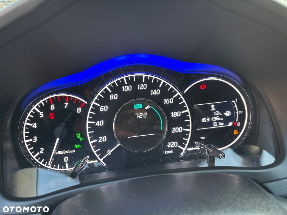 Nissan Note 1.2 Tekna EU6 - 8
