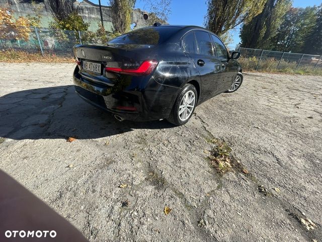 BMW Seria 3 - 18