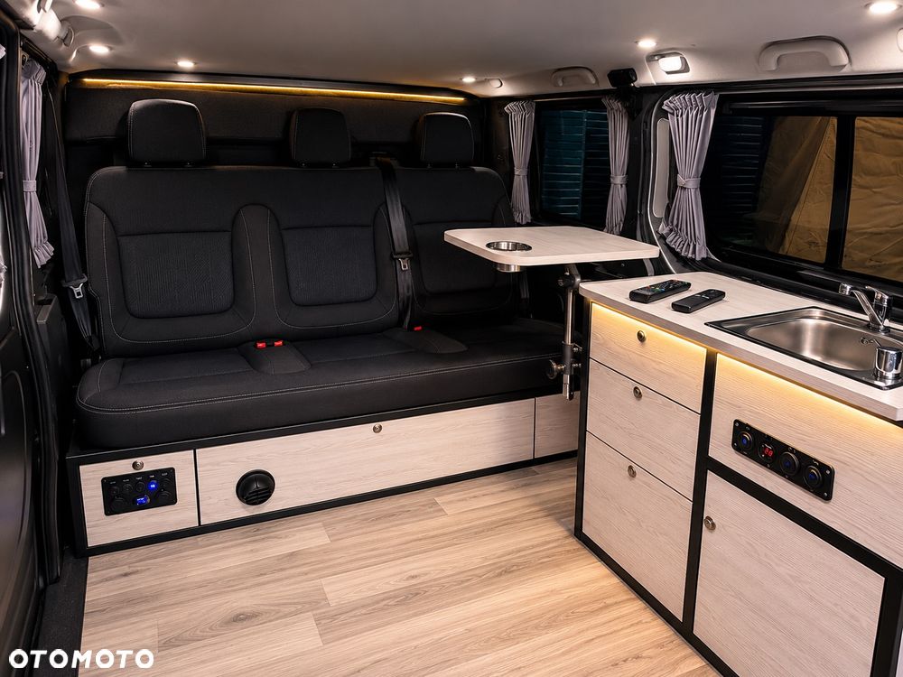 Renault Trafic - 21