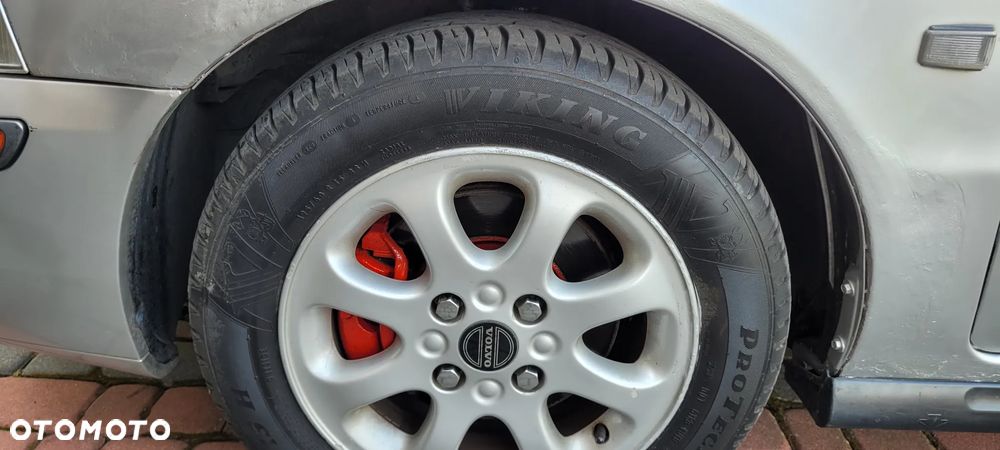 Volvo S40 1.9D - 16