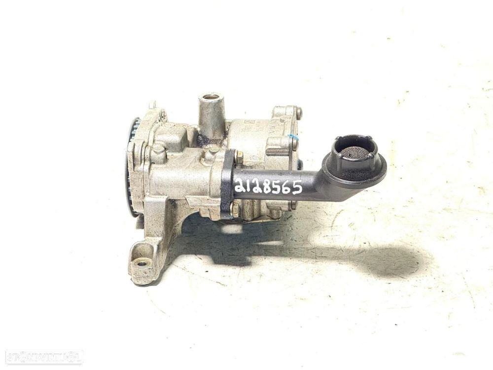 Bomba de óleo AUDI A3 (8L1) 1.9 TDI 04L145208T MOTOR ASV - 3