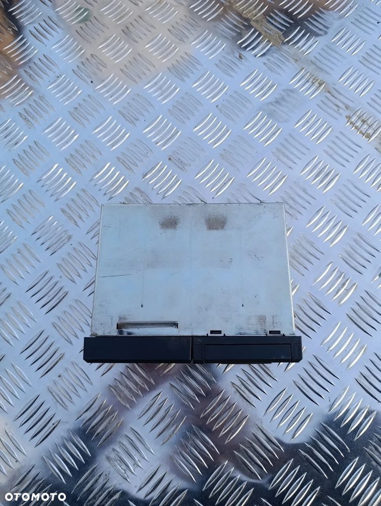 RADIO CD IVECO DAILY VI (2014-) 7620000096 - 3