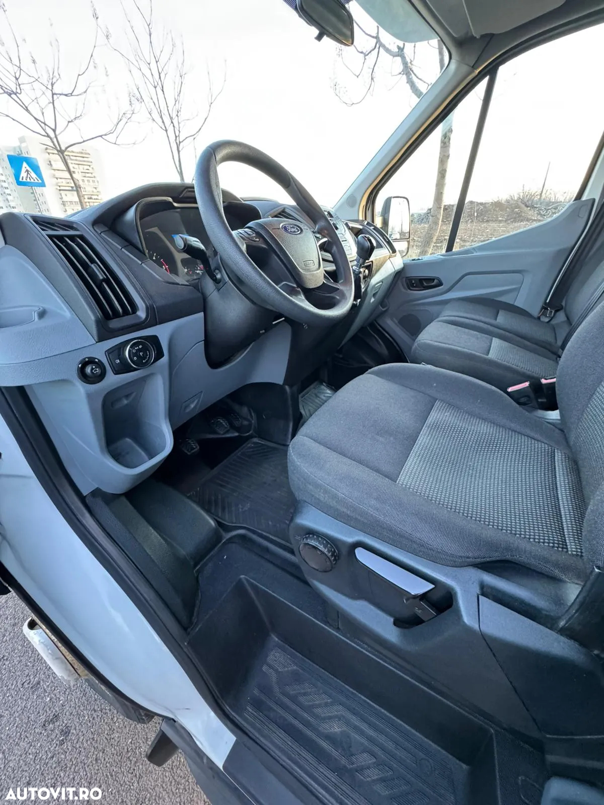Ford Transit - 10
