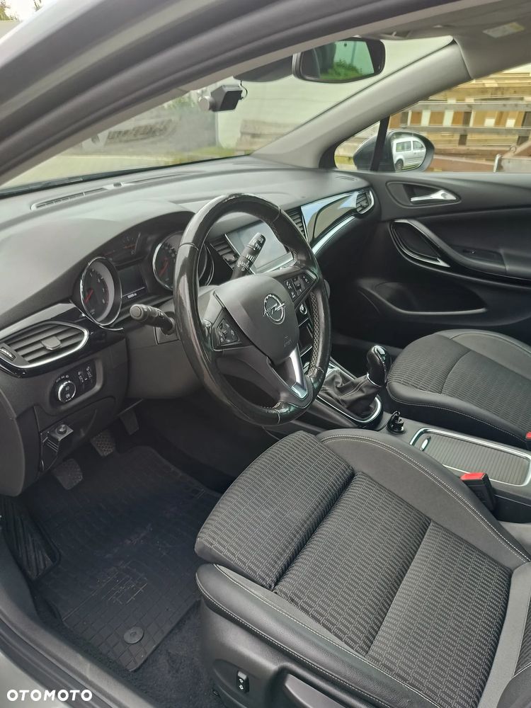 Opel Astra 1.2 T Business Elegance S&S - 11