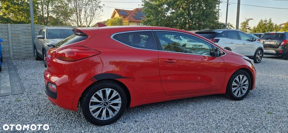 Kia ProCeed - 11