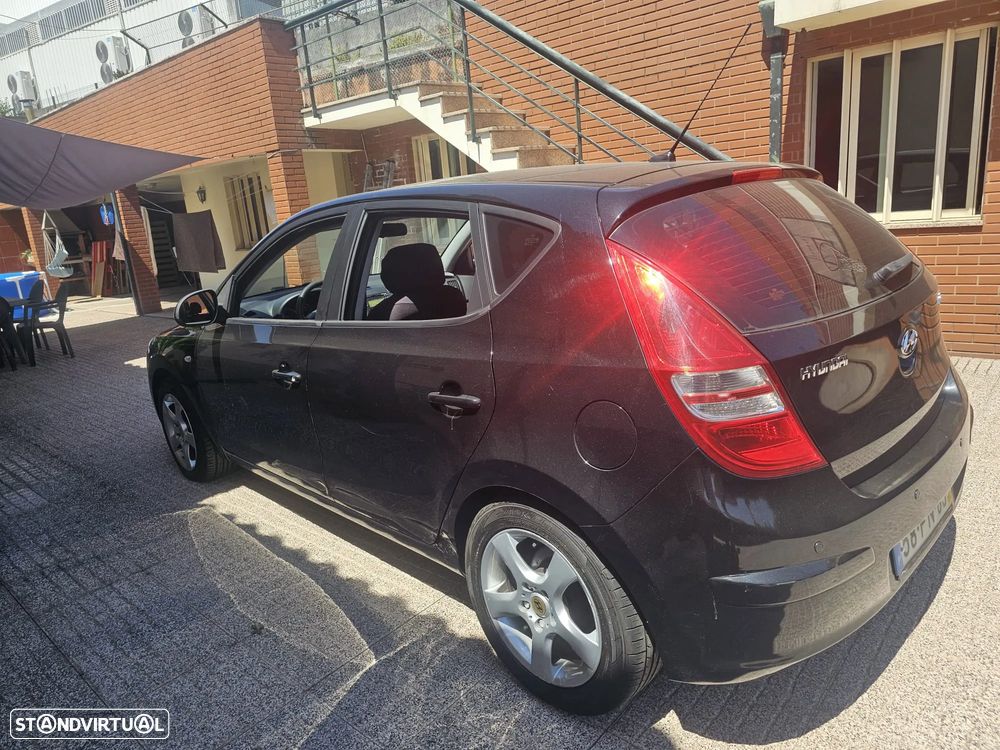 Hyundai i30 1.4 CVVT Comfort - 8