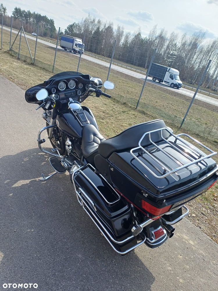 Harley-Davidson FLHTCU Ultra - 3