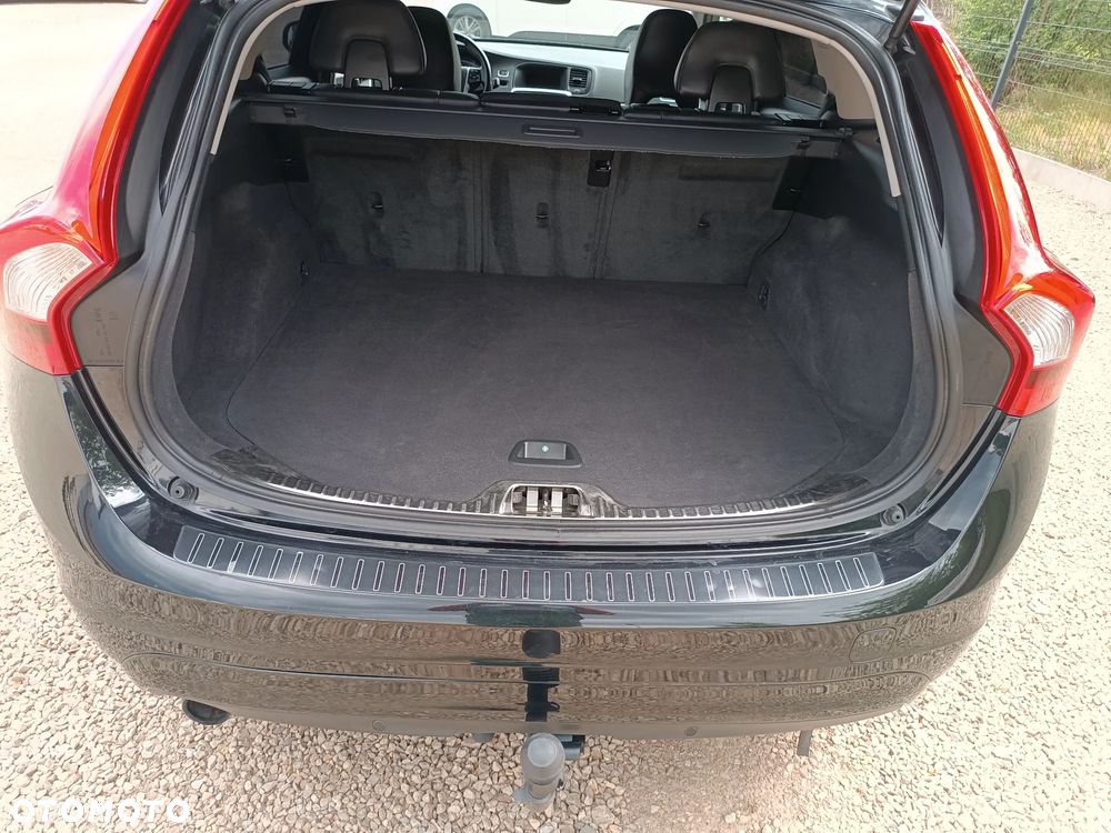 Volvo V60 D2 Drive-E Summum - 33