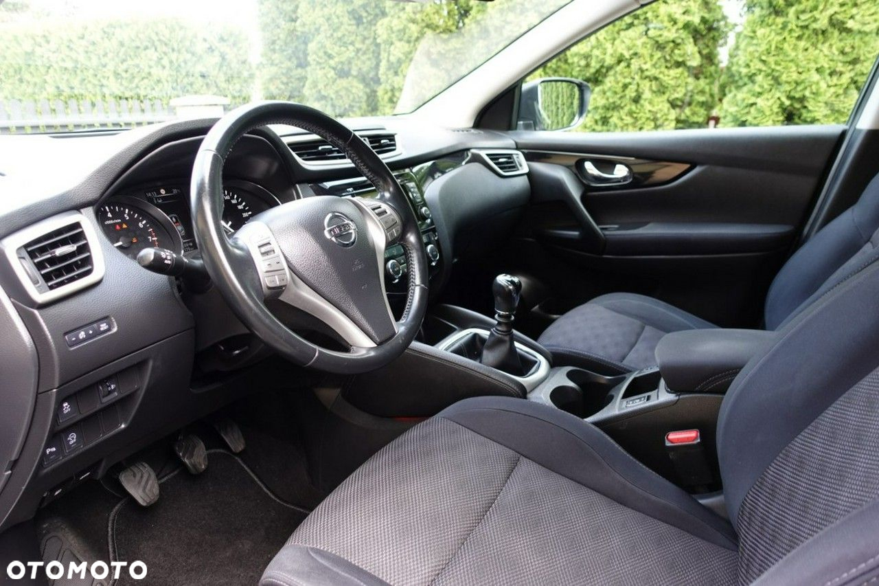 Nissan Qashqai - 13