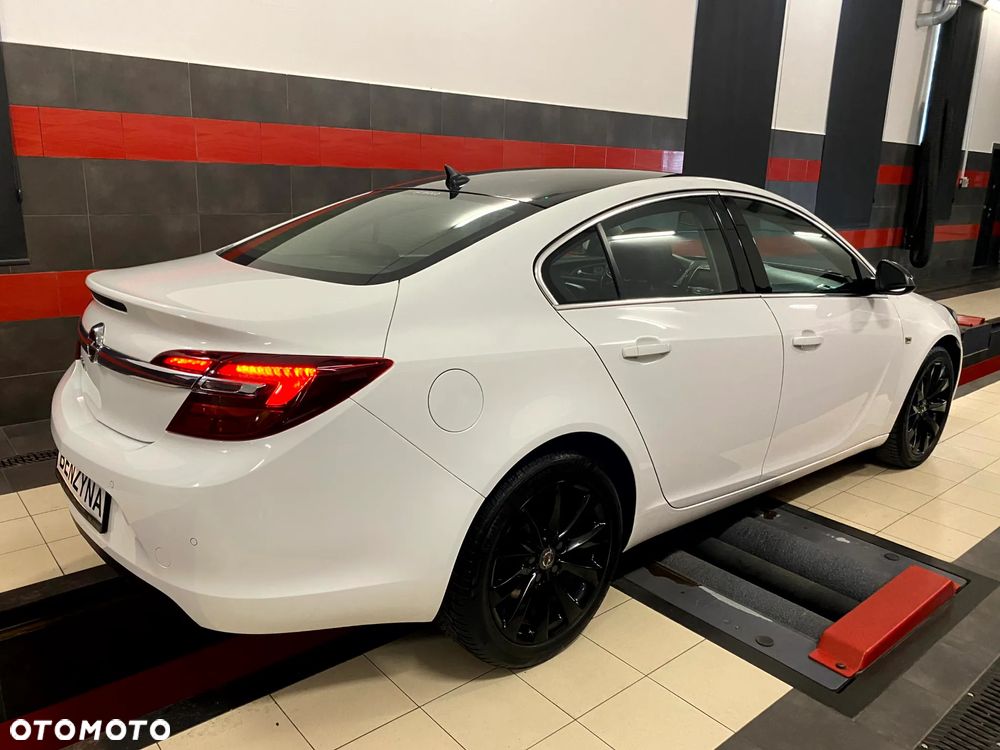 Opel Insignia 1.4 T Cosmo S&S - 8