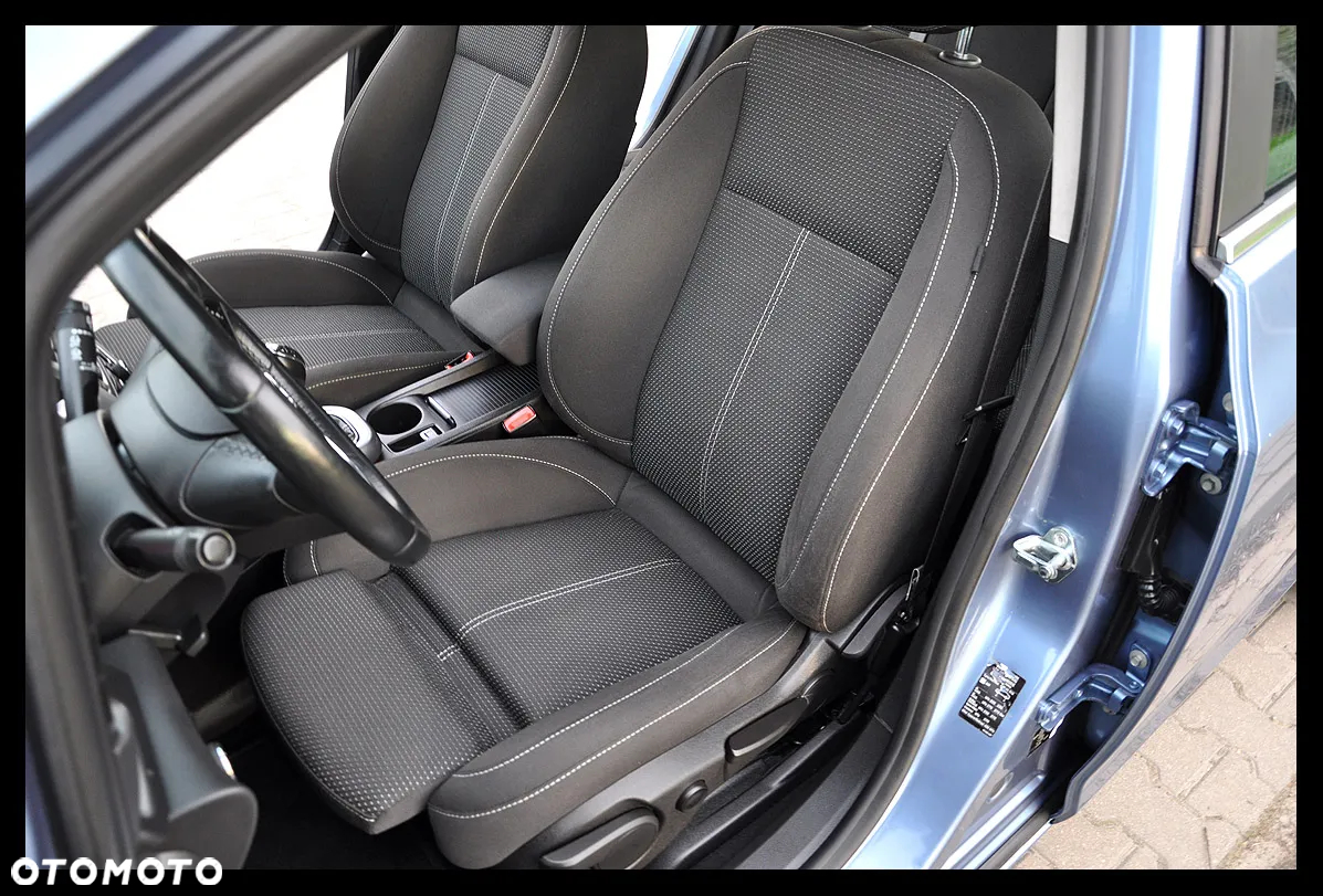 Opel Astra 1.4 Turbo Innovation - 24