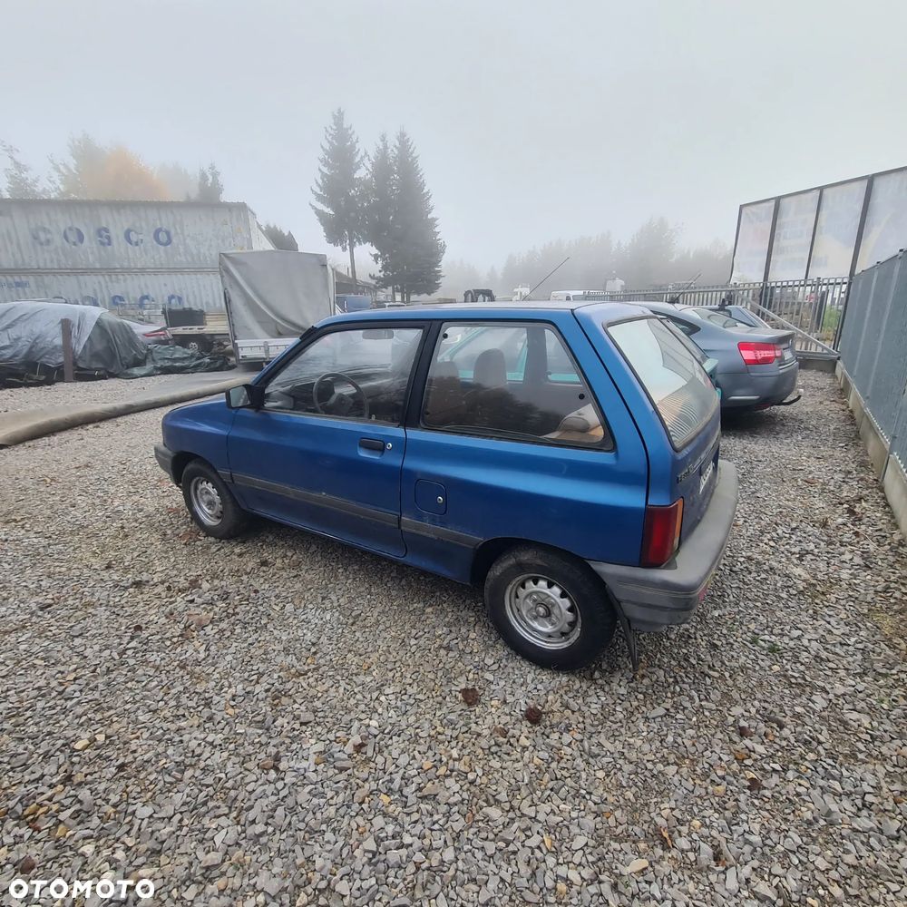 Ford Festiva - 1