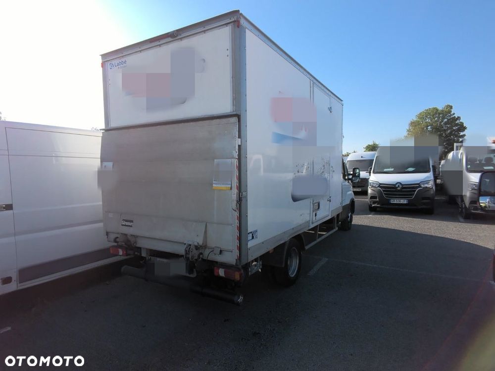 Iveco DAILY - 6