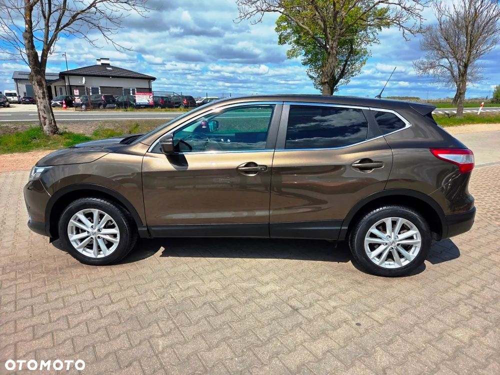 Nissan Qashqai 1.5 dCi N-Connecta - 18