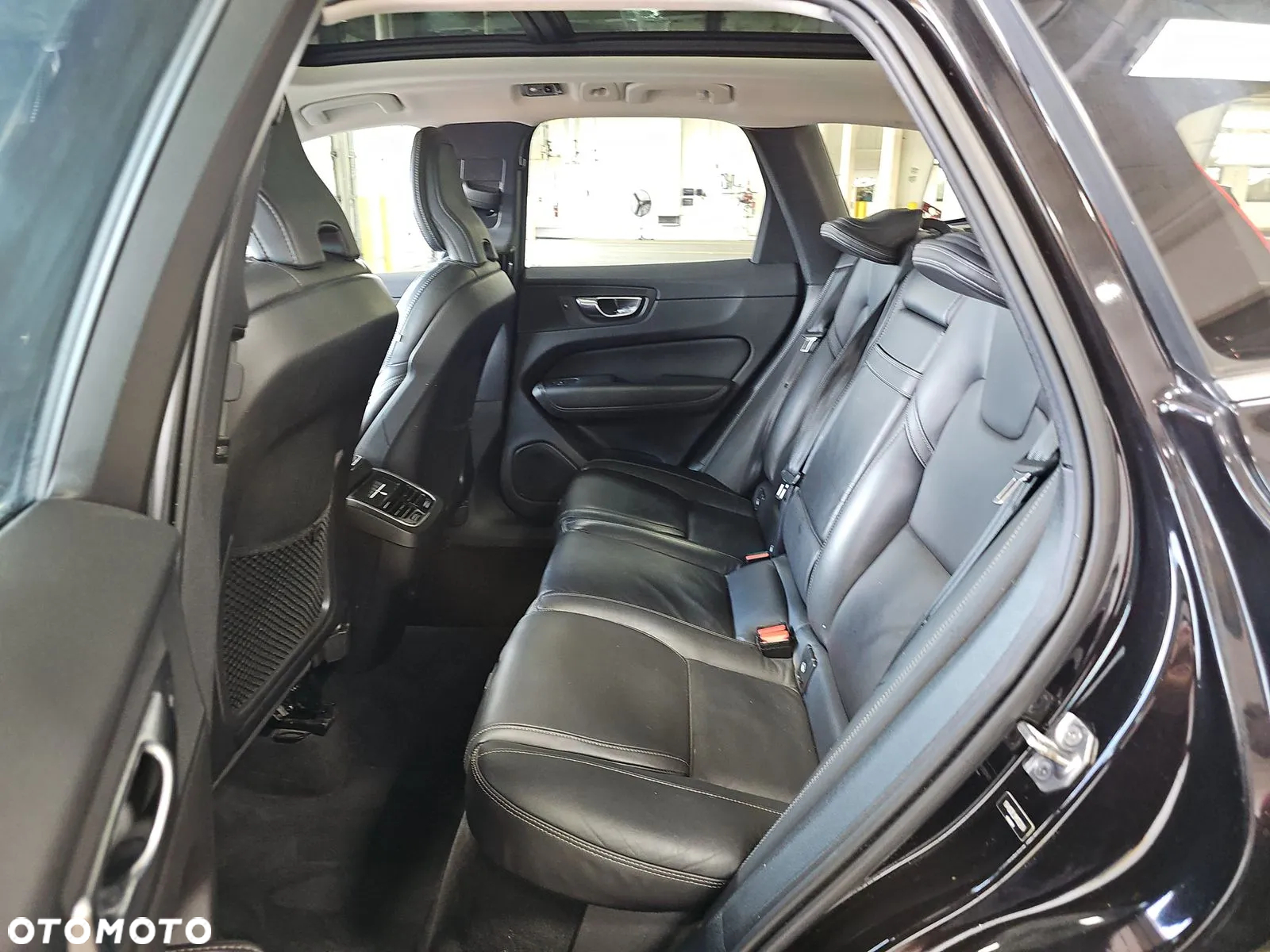 Volvo XC 60 T5 AWD Inscription - 16