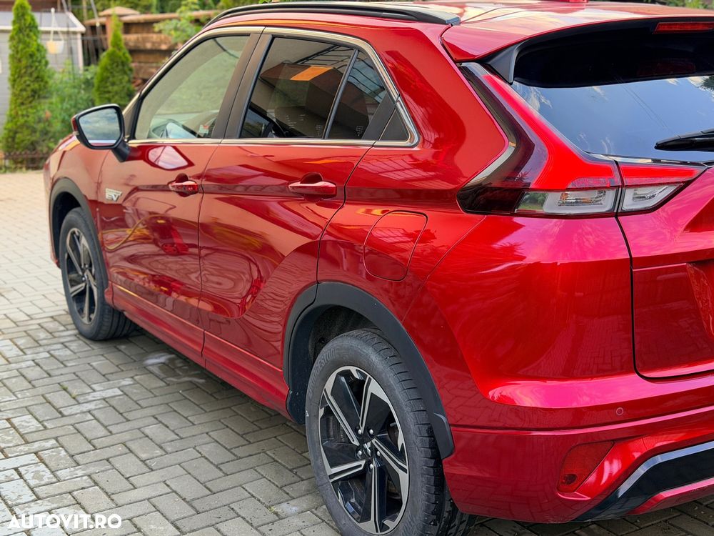 Mitsubishi Eclipse-Cross - 14