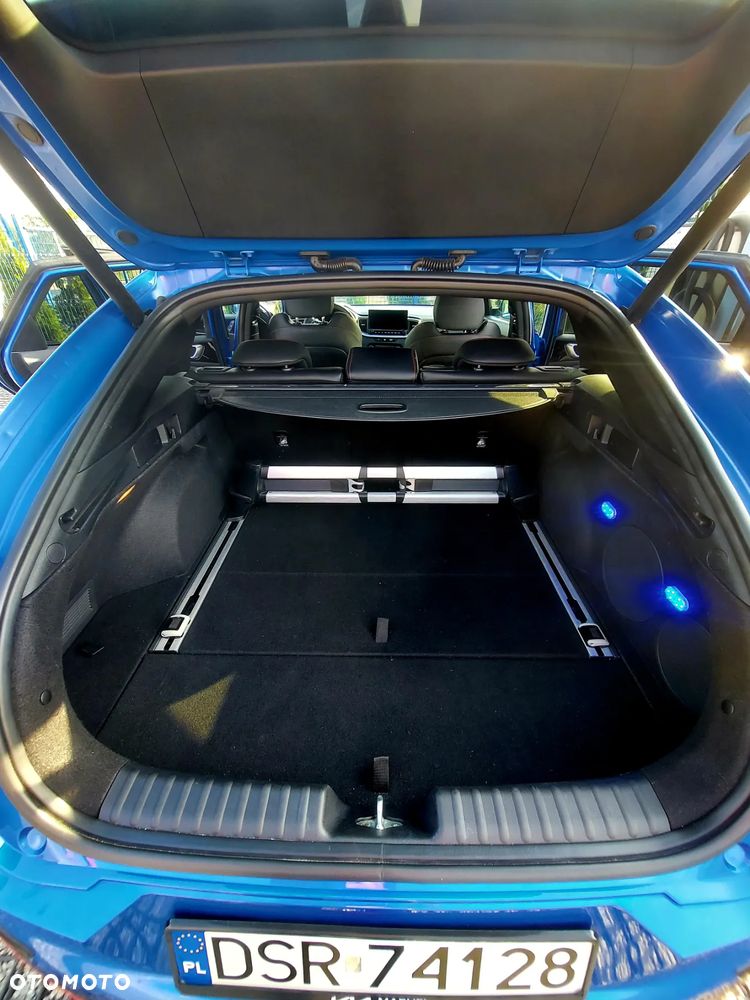 Kia ProCeed 1.6 T-GDI GT DCT - 37