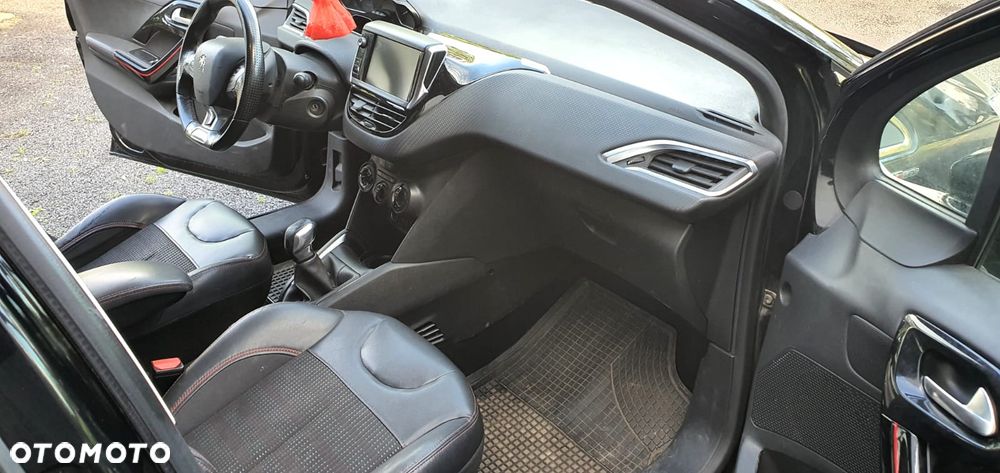 Peugeot 208 Blue-HDi 100 Stop&Start Style - 12