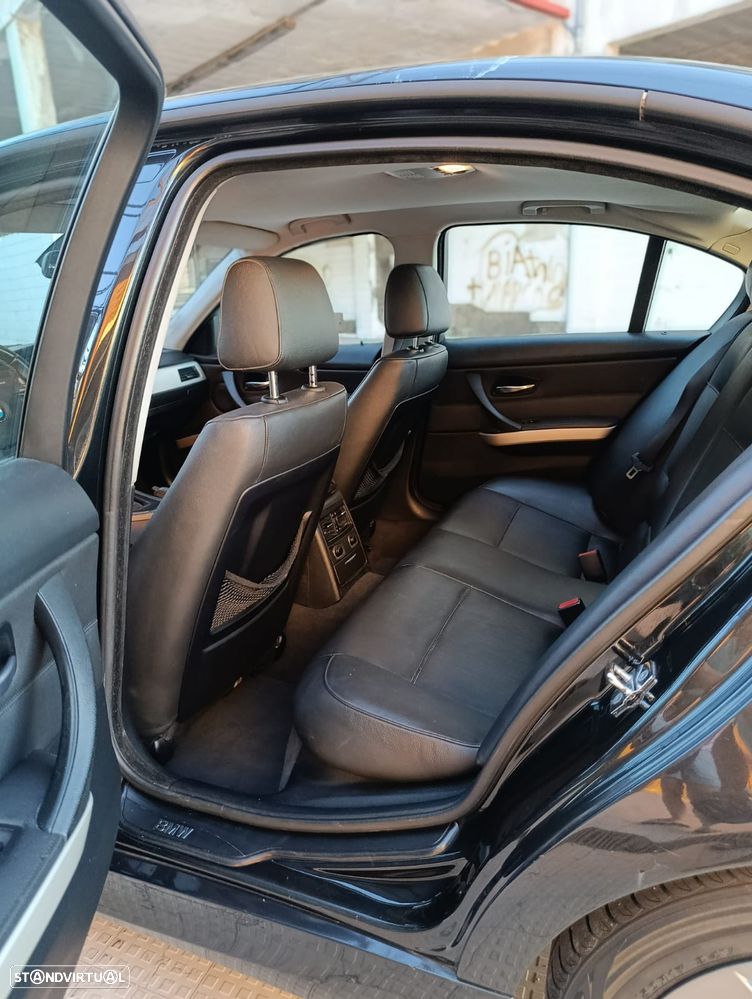 BMW 320 d DPF Aut. - 10