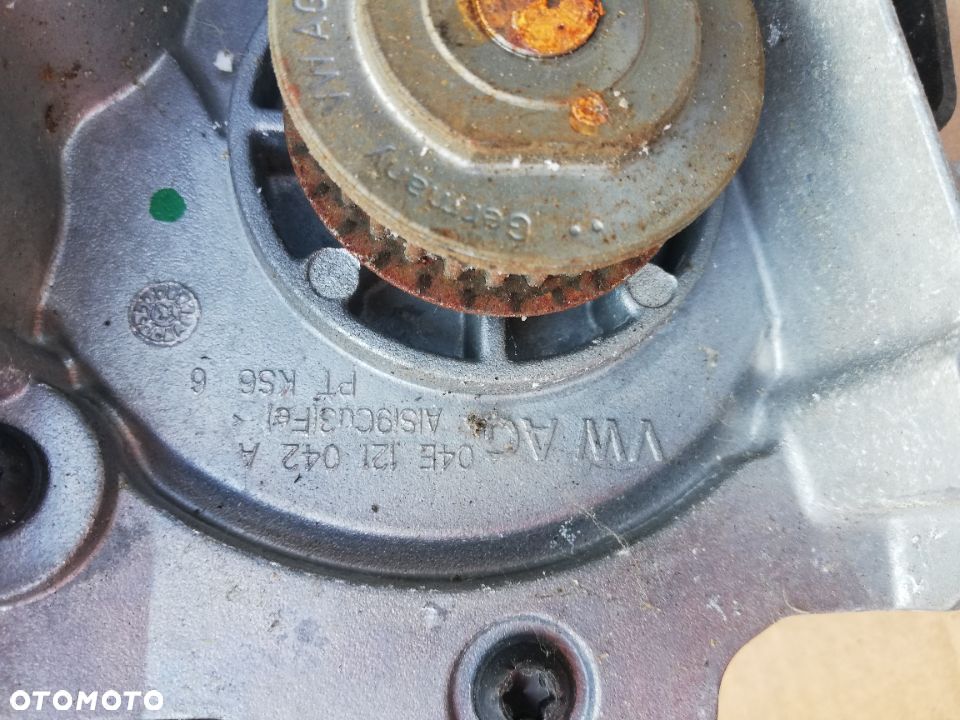 POMPA WODY VA SKODA AUDI GOLF VII 04E121042A - 3
