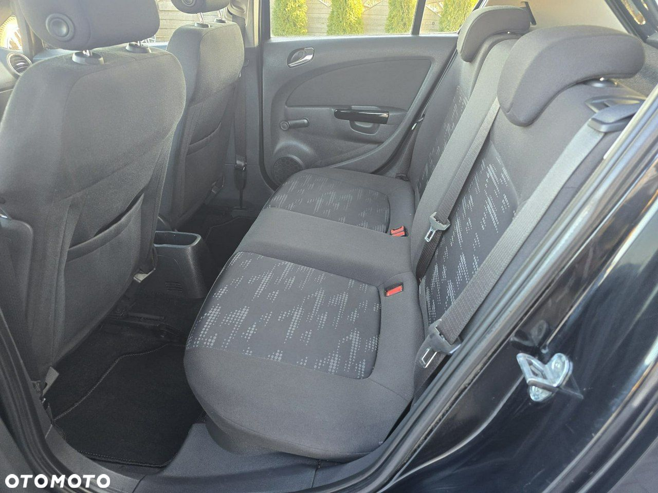 Opel Corsa - 11