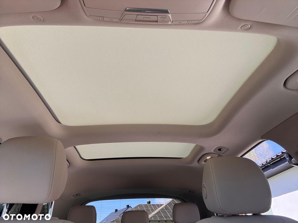 Mercedes-Benz GLC 300 4-Matic - 23
