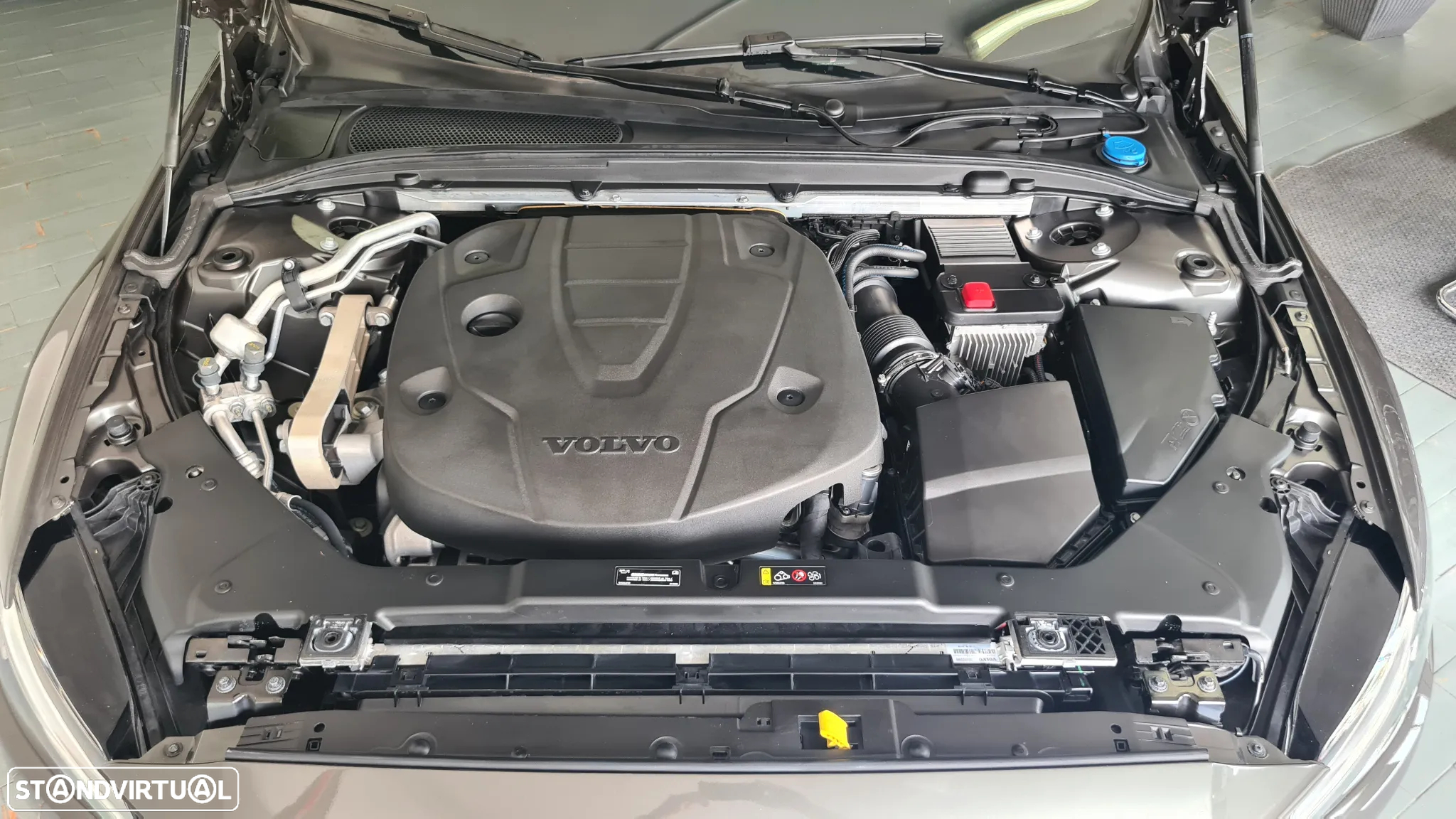 Volvo V60 2.0 D3 Momentum - 37