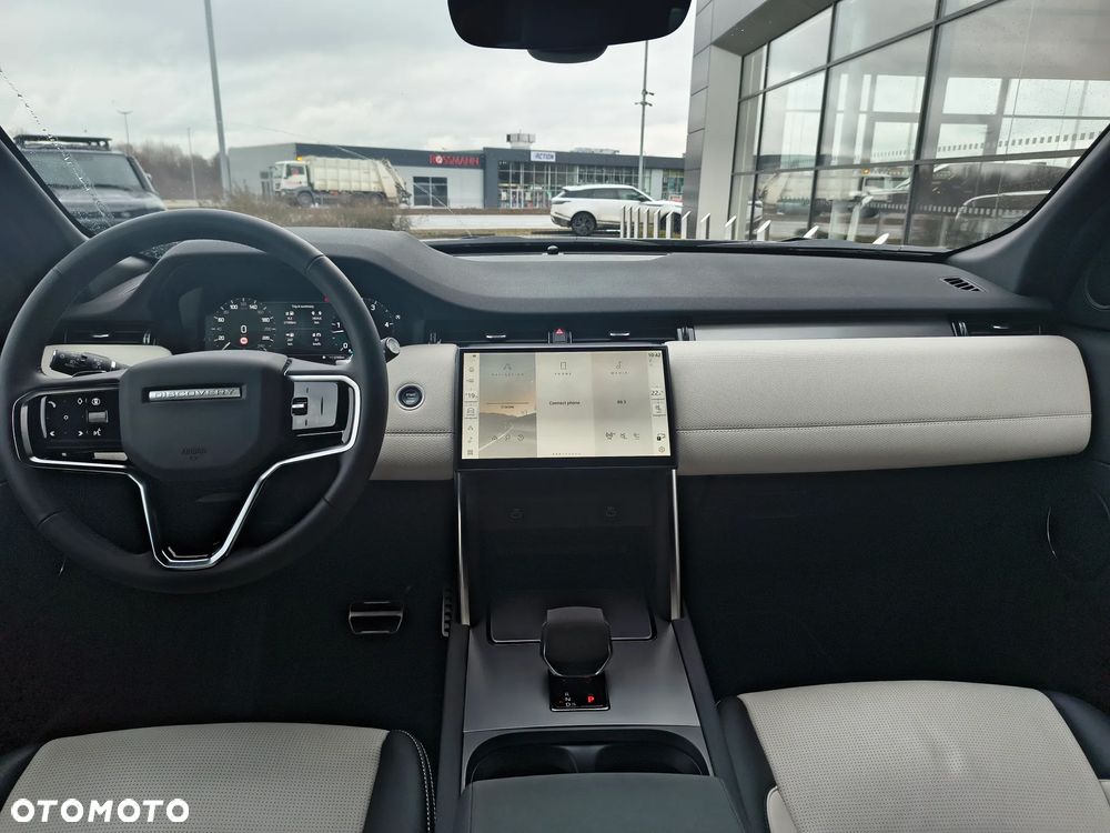 Land Rover Discovery Sport - 14