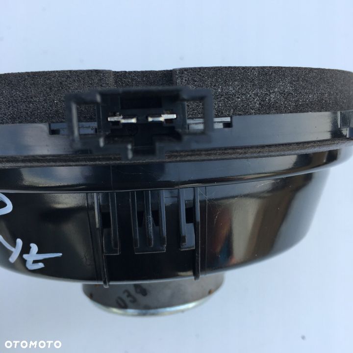 GŁOŚNIK KAROSERII TYŁ AUDI A3 8P 3D 8H0035411 - 3