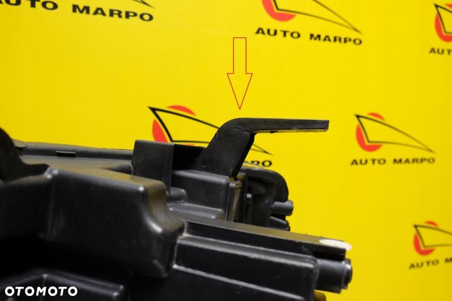 GMC SIERRA 2016-2018 REFLEKTOR LAMPA XENON R USA - 10