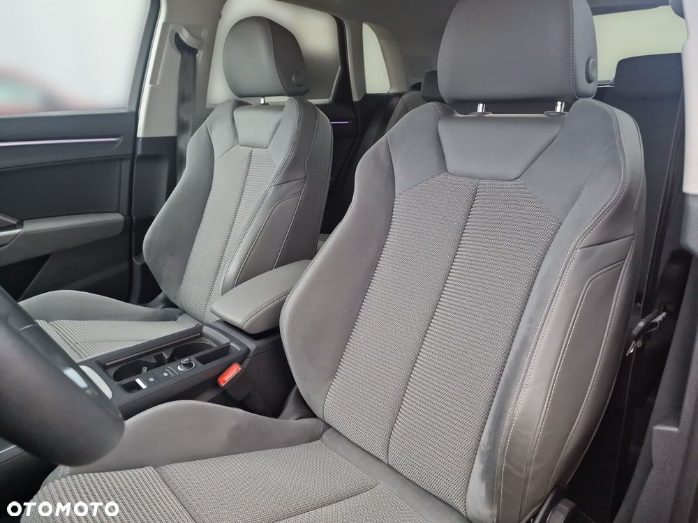 Audi Q3 - 40
