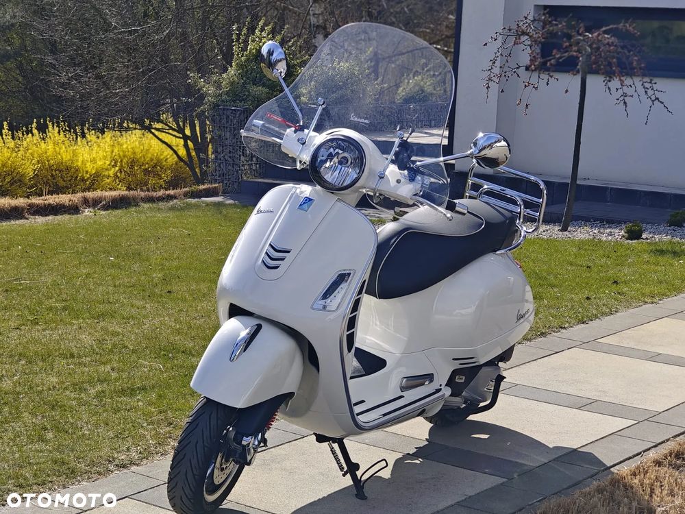 Piaggio Vespa - 1
