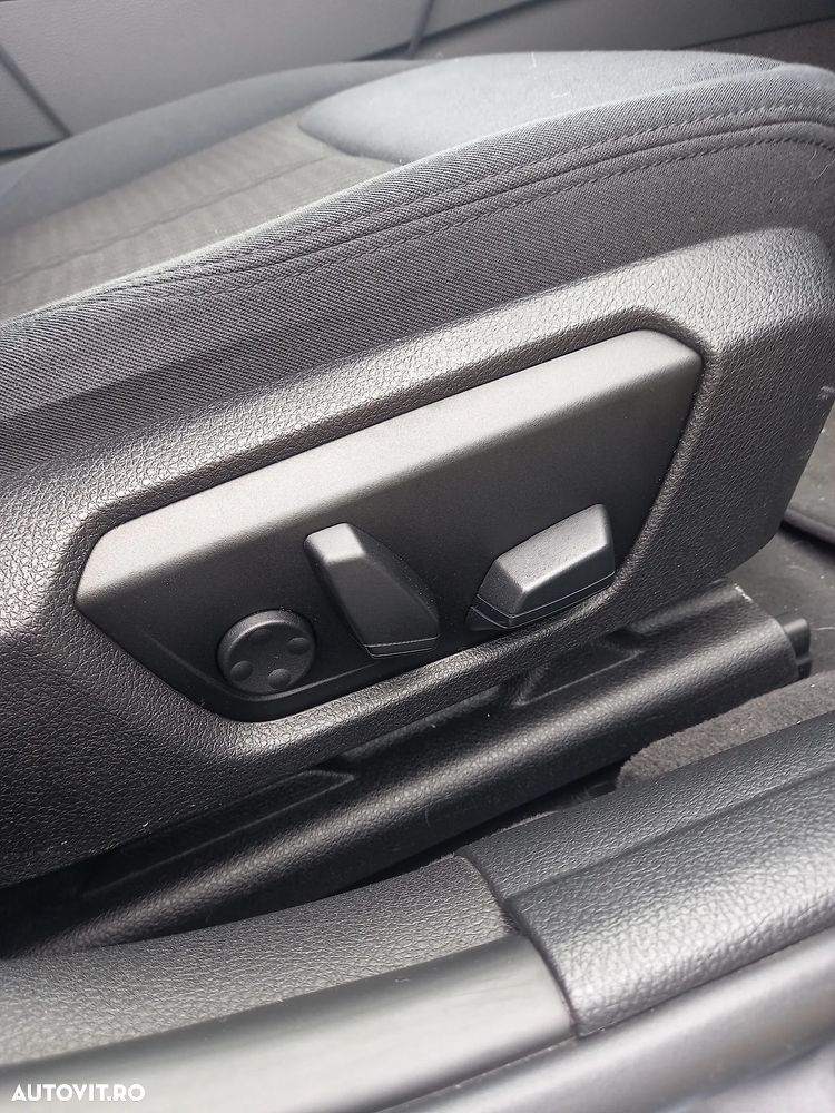 BMW Seria 3 320d xDrive DPF - 2