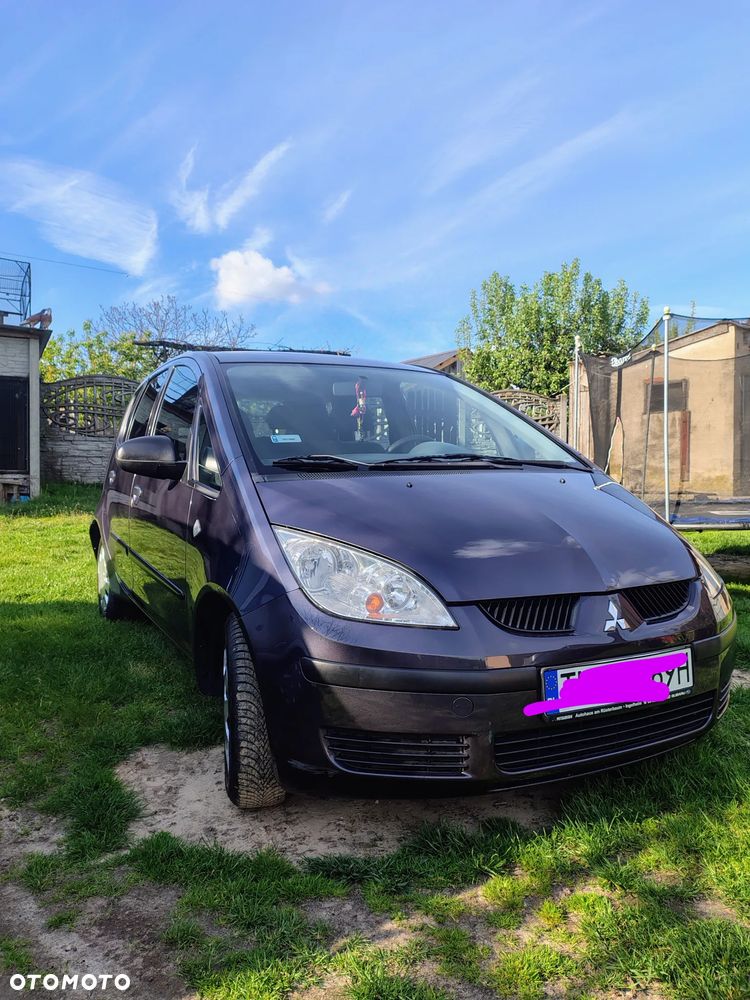 Mitsubishi Colt - 1