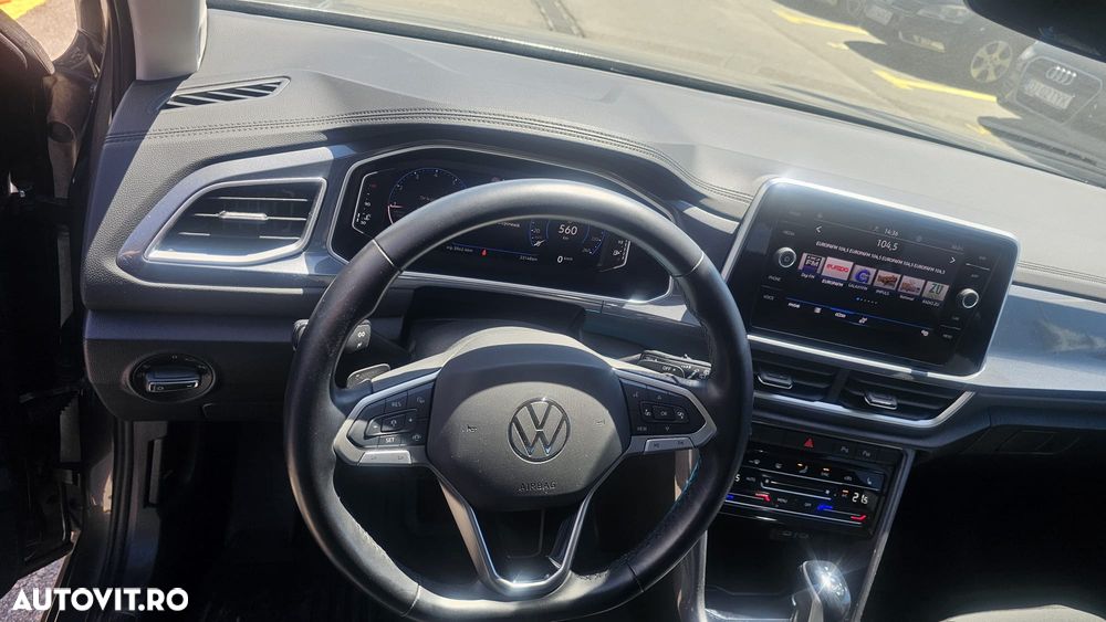 Volkswagen T-Roc - 6