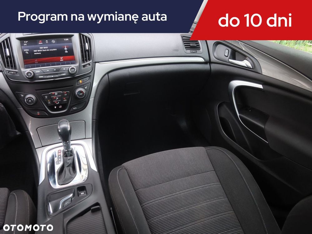Opel Insignia - 10