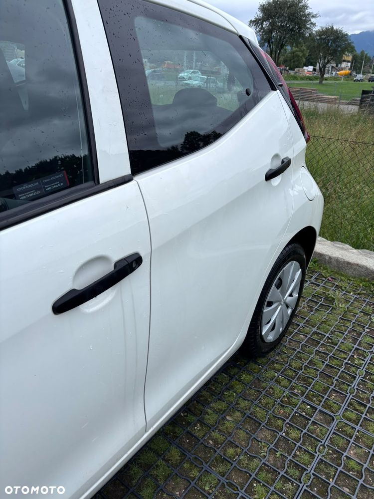 Toyota Aygo x - 5