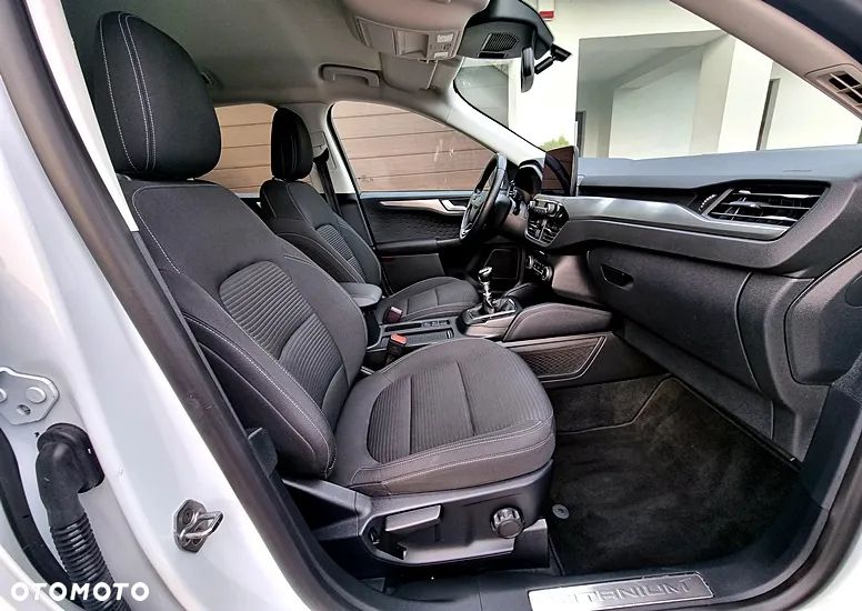 Ford Kuga 1.5 EcoBoost FWD Titanium - 17