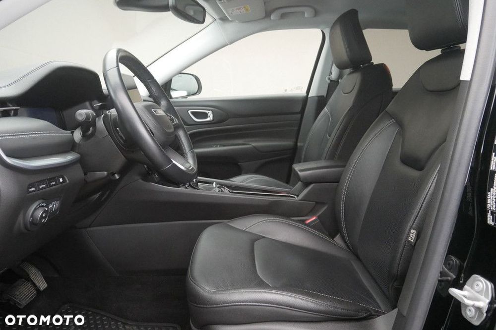Jeep Compass - 12