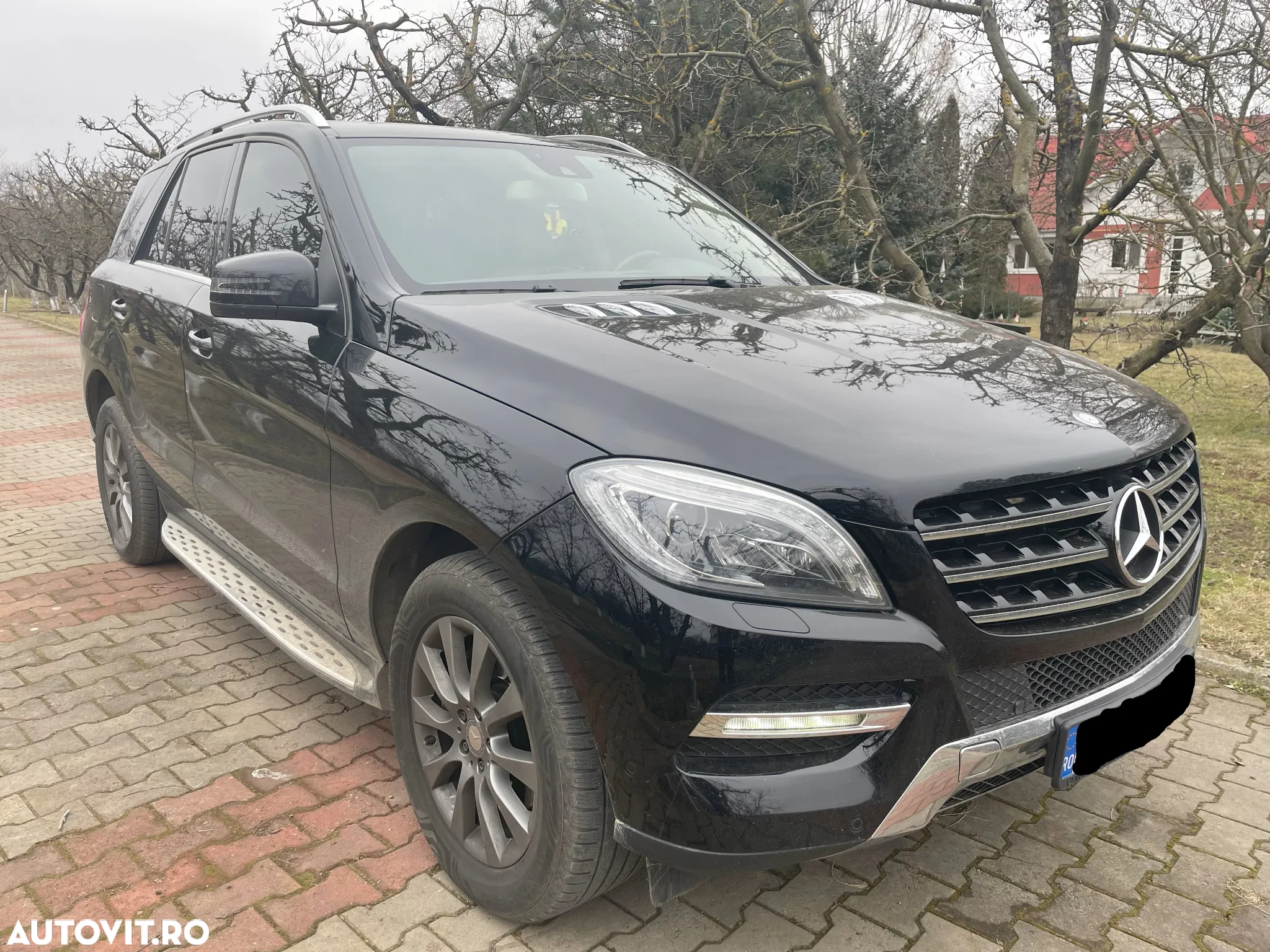 Mercedes-Benz ML 250 BlueTec 4MATIC Aut - 3