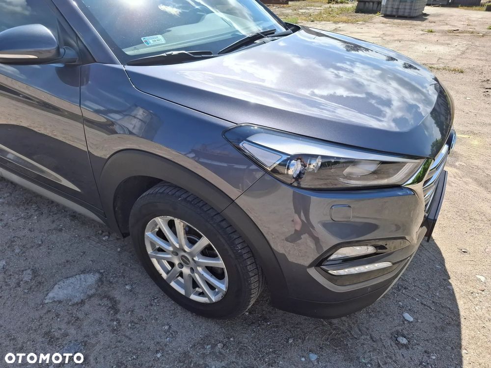 Hyundai Tucson 2.0 CRDI 4WD Automatik Style - 7