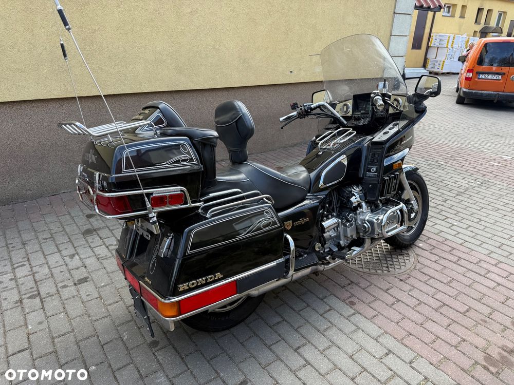 Honda GL - 3