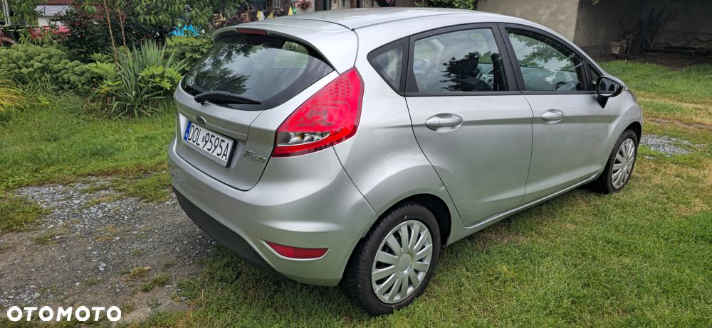 Ford Fiesta 1.25 Ambiente - 6