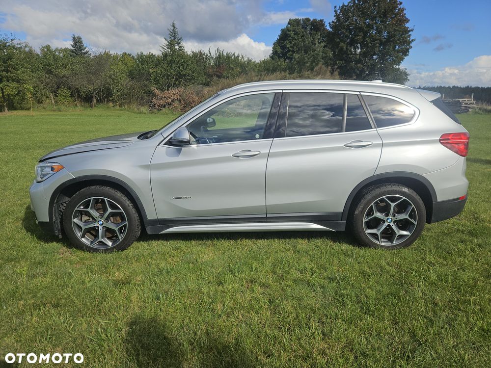 BMW X1 xDrive25i xLine - 6