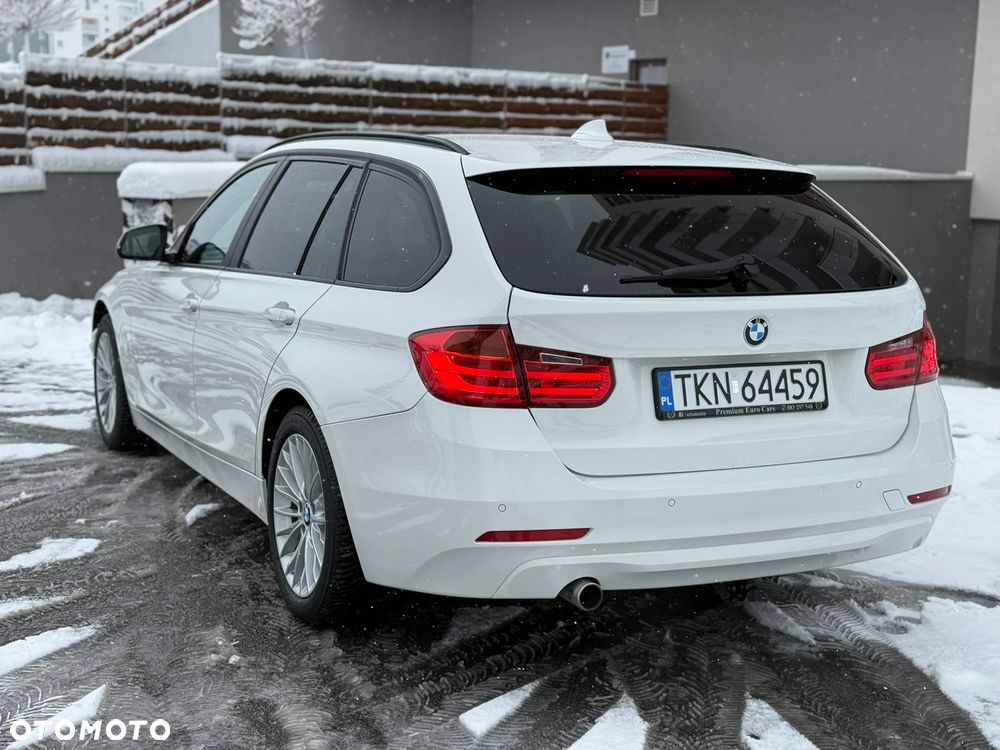 BMW Seria 3 320d xDrive Sport Line - 10