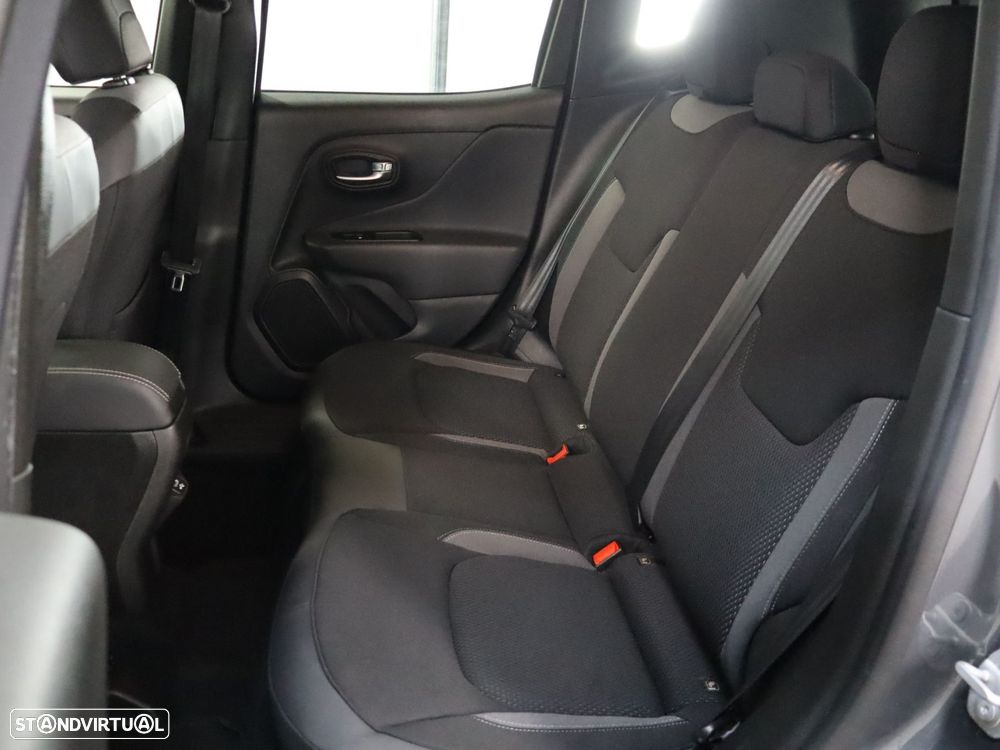 Jeep Renegade 1.3 TG Limited - 11